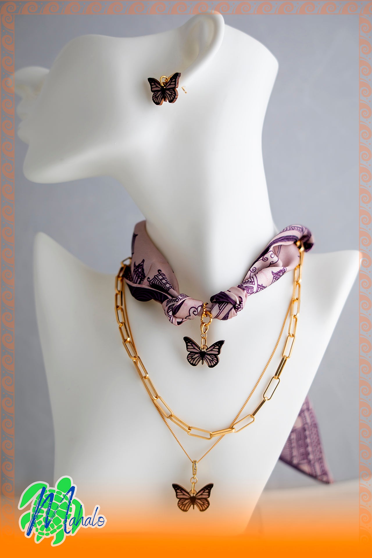 Hawaiian Violet scarf with wood butterfly