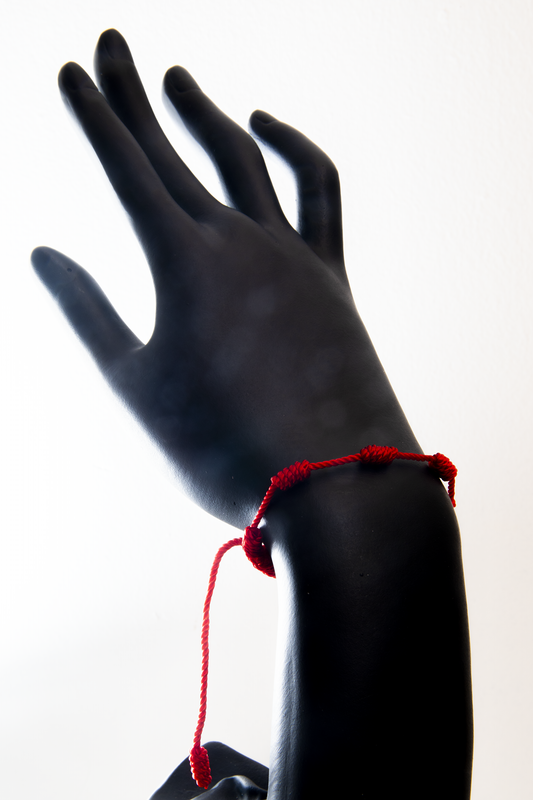Seven Knots Red Bracelet